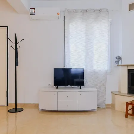 Villa Anthea By Halu!
